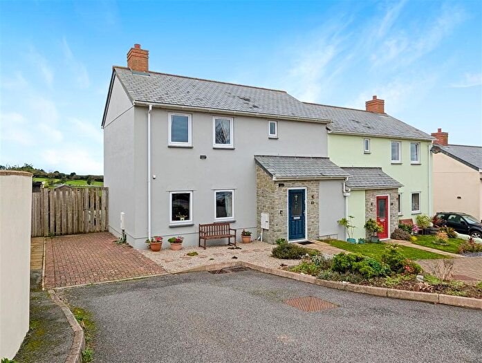 3 Bedroom Semi-Detached House For Sale In Pen Y Morfa Close, St. Mawgan, Newquay, TR8