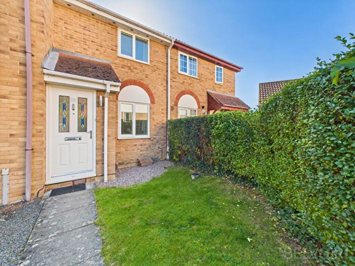 2 Bedroom Flat To Rent In Sparrowhawk Way, Huntingdon, PE29