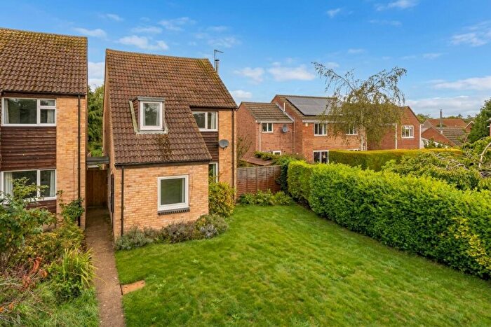 3 Bedroom Detached House For Sale In Black Croft, Wantage, OX12