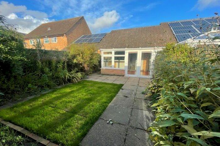 2 Bedroom Bungalow To Rent In Nursery Close, Norwich, NR6