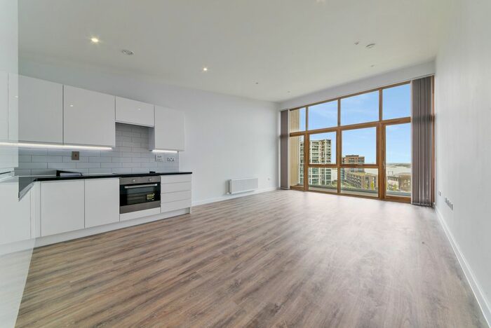 2 Bedroom Flat To Rent In Beresford Street, London, SE18