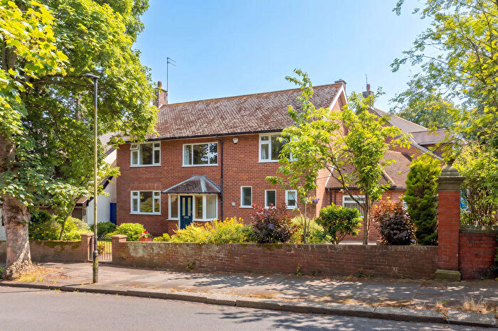 3 Bedroom Detached House For Sale In Jesmond Park West, Newcastle Upon Tyne, NE7