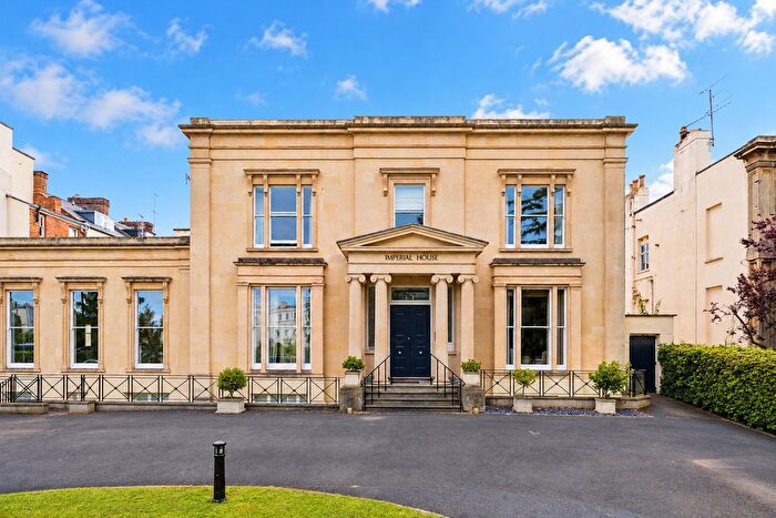 3 Bedroom Flat For Sale In Imperial House, Lypiatt Road, Cheltenham, GL50