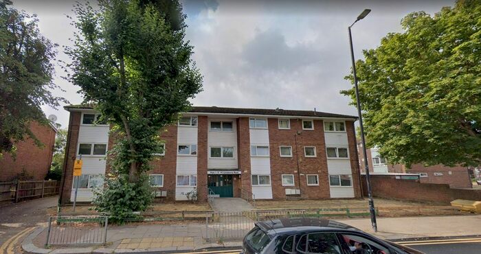 1 Bedroom Flat To Rent In Lansdowne Road, Tottenham, N17
