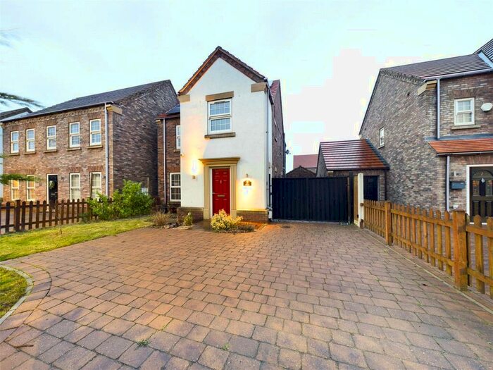 4 Bedroom Detached House To Rent In Wayside, Thorne Road, Austerfield, Doncaster, DN10