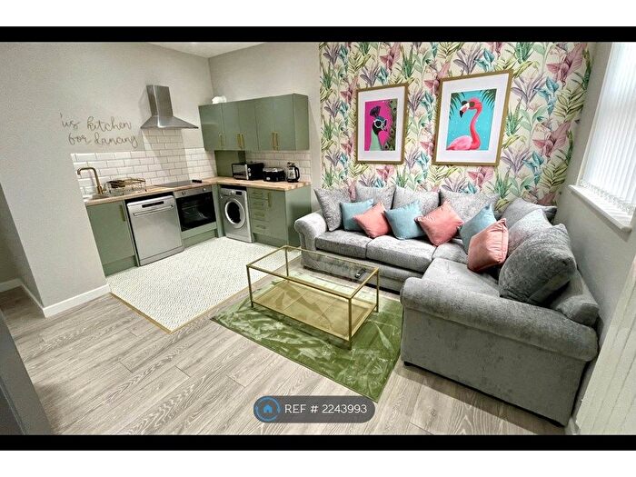 3 Bedroom Flat To Rent In Roscoe Street, Liverpool City Centre, L1