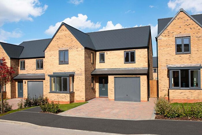 4 Bedroom Detached House For Sale In Nuffield Road, St Neots, Cambridgeshire, PE19