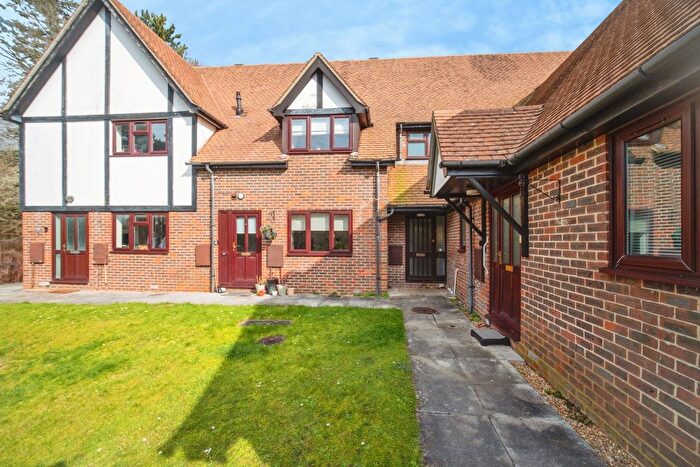 2 Bedroom Terraced House For Sale In Broad Ha'penny, Wrecclesham, Farnham, Surrey, GU10
