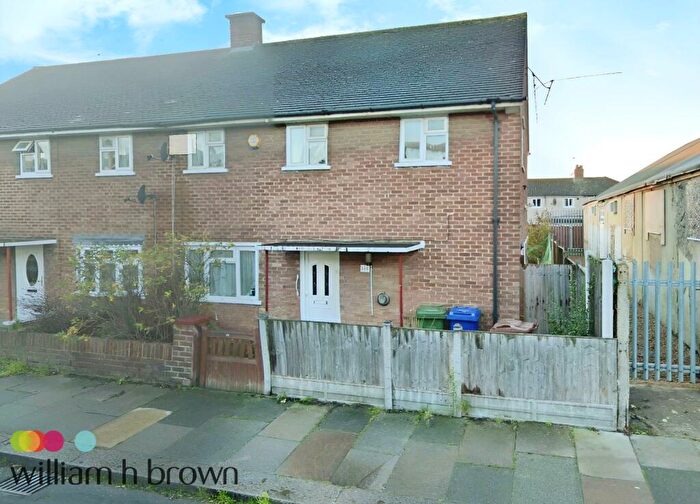 3 Bedroom Terraced House To Rent In Quebec Road, Tilbury, RM18
