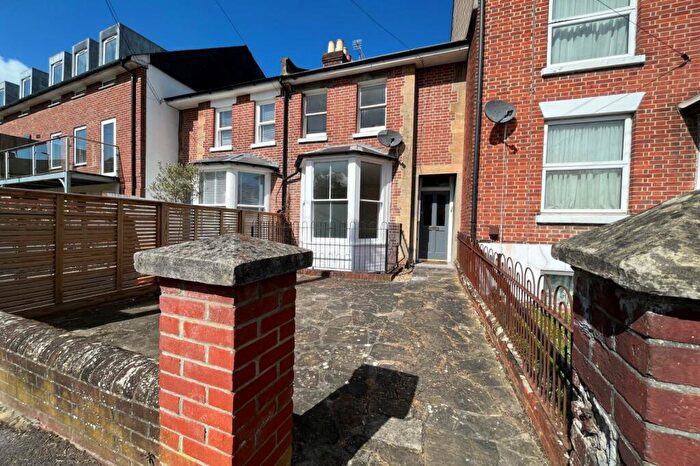 3 Bedroom Terraced House To Rent In Winchester, SO22