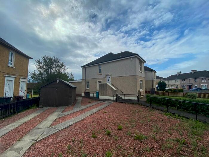 3 Bedroom Flat To Rent In Dykehead Road, Bargeddie, Baillieston, Glasgow, G69