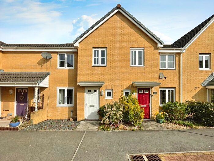 3 Bedroom Terraced House For Sale In Rhodfa Brynmenyn, Sarn, Bridgend, CF32