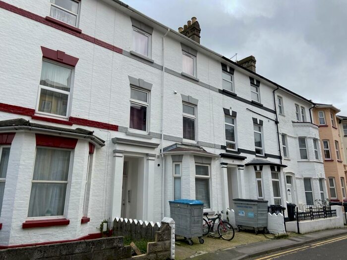 2 Bedroom Apartment To Rent In Purbeck Road, Bournemouth, BH2