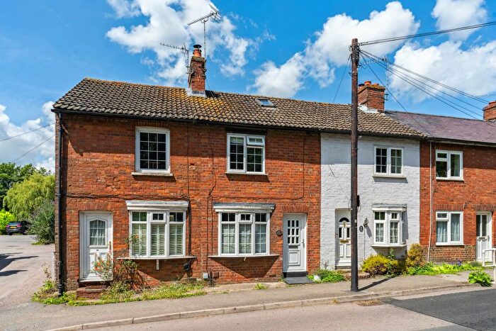 2 Bedroom Cottage For Sale In Startops End, Marsworth, HP23
