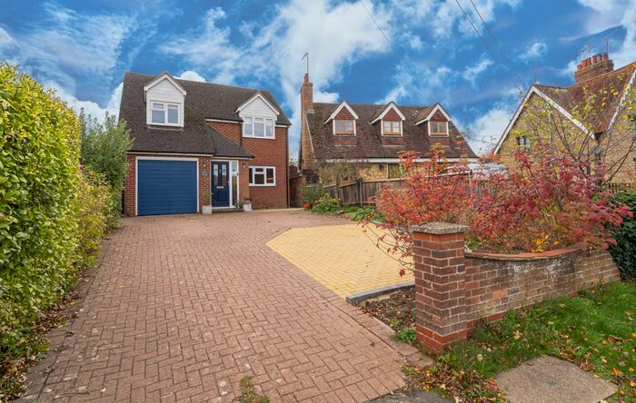 4 Bedroom Detached House For Sale In Main Street, Beachampton, Buckinghamshire, MK19