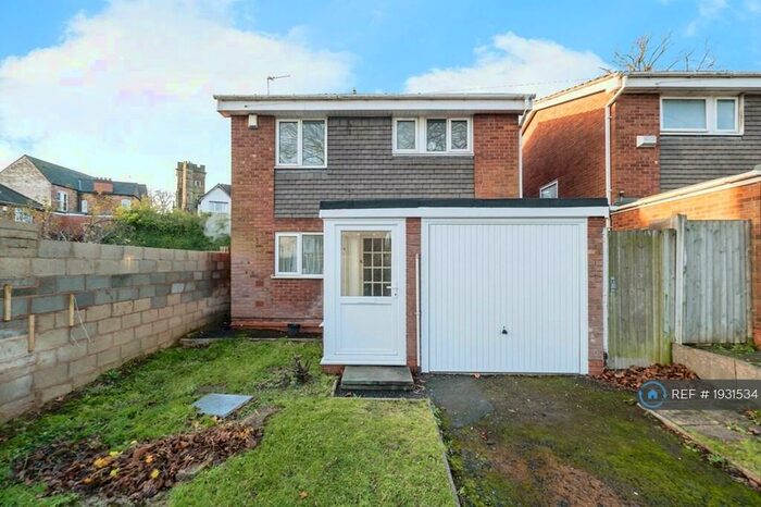 3 Bedroom Detached House To Rent In Maxwell Avenue, Birmingham, B20