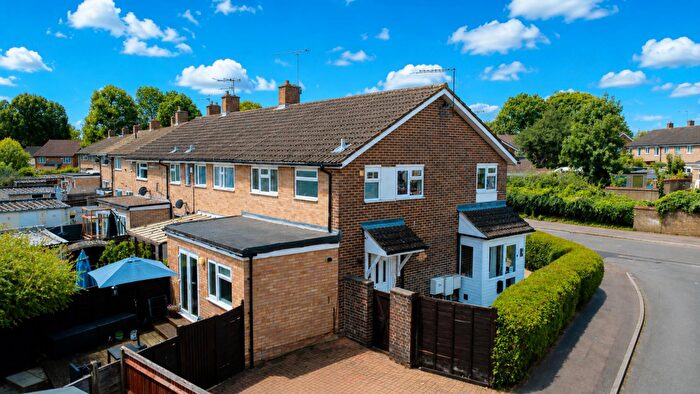 2 Bedroom Maisonette For Sale In Gadebridge, Hemel Hempstead, HP1