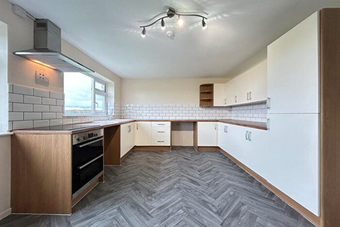 2 Bedroom Bungalow To Rent In The Bungalow, Water End Lane, Old Basing, Basingstoke, RG24