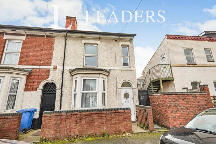 4 Bedroom House To Rent In Dexter Street, DE23