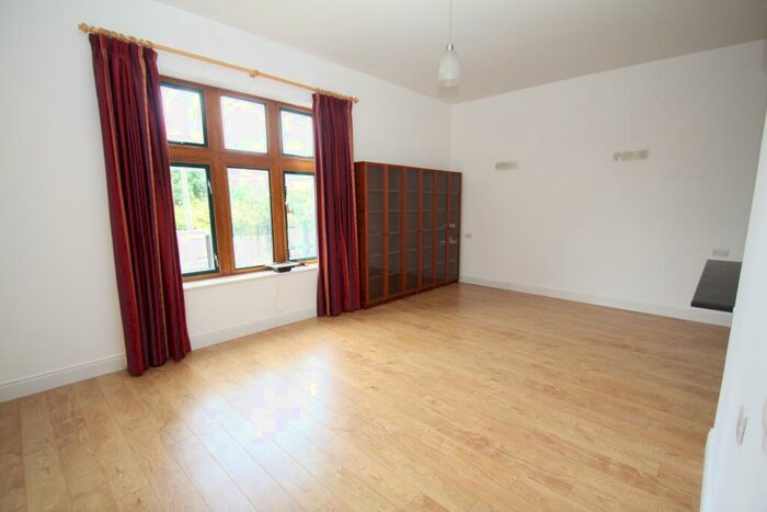 2 Bedroom Flat To Rent In The Academy, Bath, BA2
