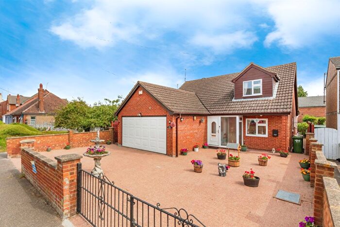 4 Bedroom Detached Bungalow For Sale In Berrill Street, Irchester, NN29