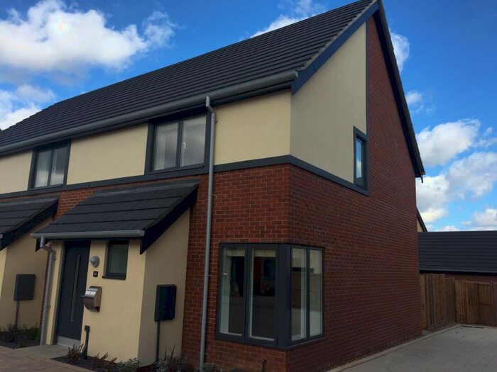 2 Bedroom Semi-Detached House To Rent In Blaxter Way, Norwich NR7