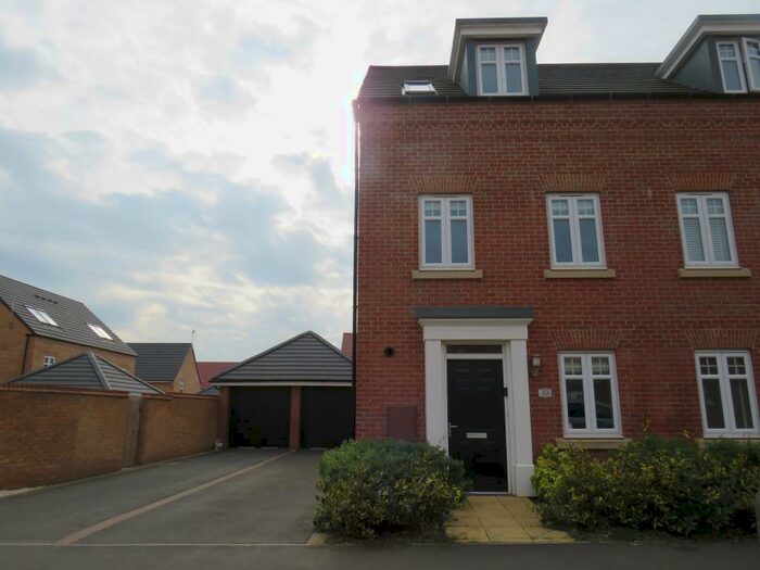 3 Bedroom House To Rent In Harlequin Drive, Worksop, S81