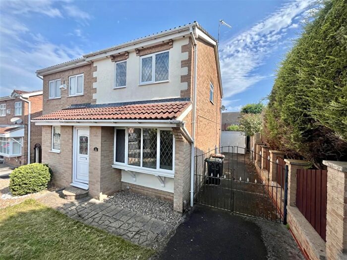 3 Bedroom Property To Rent In Acorn Avenue, Giltbrook, Nottingham, NG16