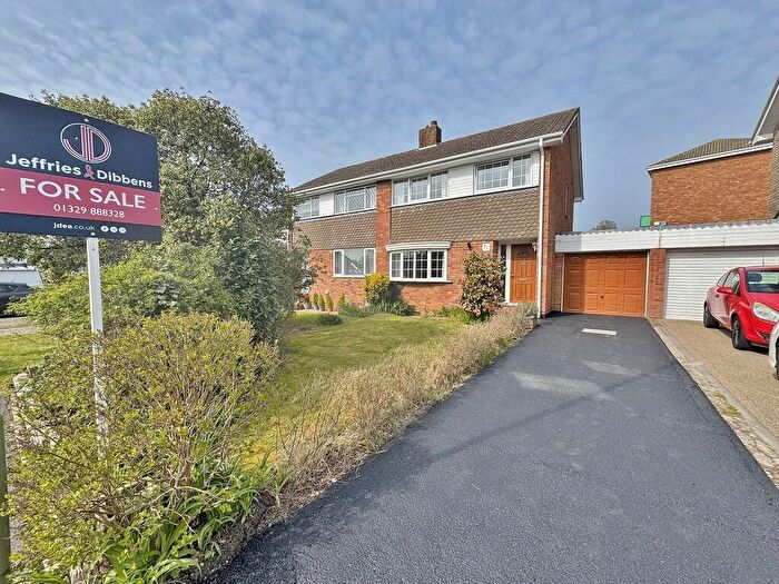 3 Bedroom Semi Detached House For Sale In Neptune Road, Fareham, PO15