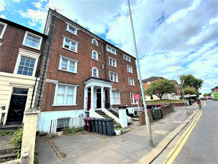 1 Bedroom Apartment To Rent In Castle Hill, Reading, Berkshire, RG1