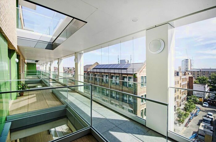 2 Bedroom Flat To Rent In Dalston Curve, Dalston, London, E8