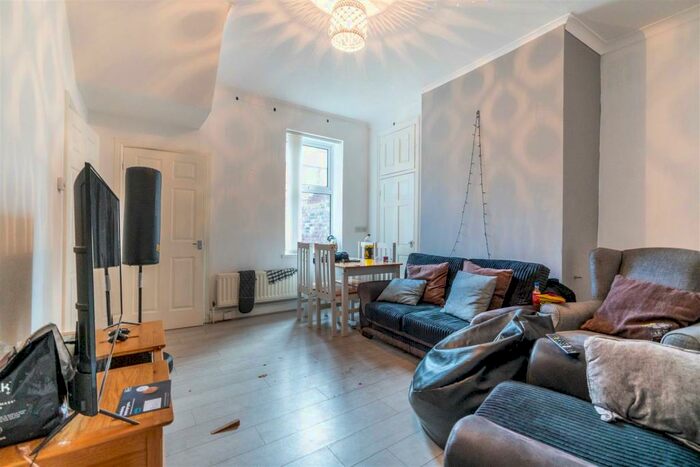 4 Bedroom Terraced House To Rent In Warwick Street, Heaton, NE6