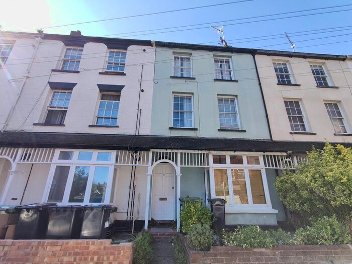 2 Bedroom Flat To Rent In Longbrook Terrace Exeter, Devon, EX4