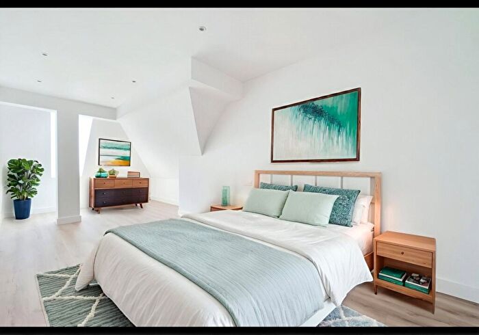 1 Bedroom Apartment To Rent In Peach Street, Wokingham, Berkshire, RG40