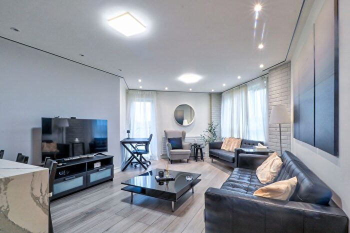 2 Bedroom Flat To Rent In Greville Road, Royal Langford Apartments, NW6