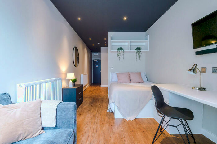 Studio To Rent In Flat, Upper New Walk, Leicester, LE1