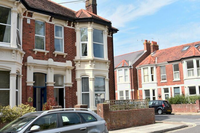 4 Bedroom Maisonette To Rent In Shirley Road, Southsea, PO5