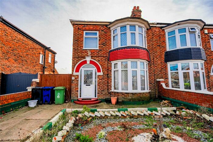 3 Bedroom Semi-Detached House For Sale In Queen Mary Avenue, Cleethorpes, Lincolnshire, DN35