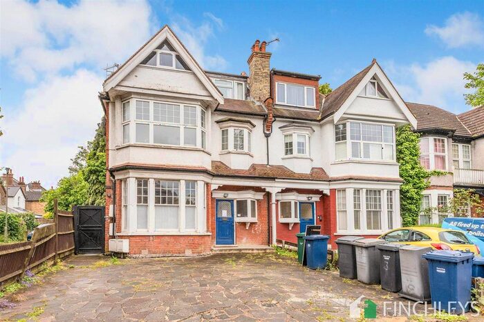 2 Bedroom Flat To Rent In Moss Hall Grove, North Finchley, N12