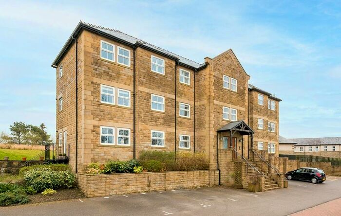 2 Bedroom Flat For Sale In Broadhead Road, Turton, Bolton, BL7