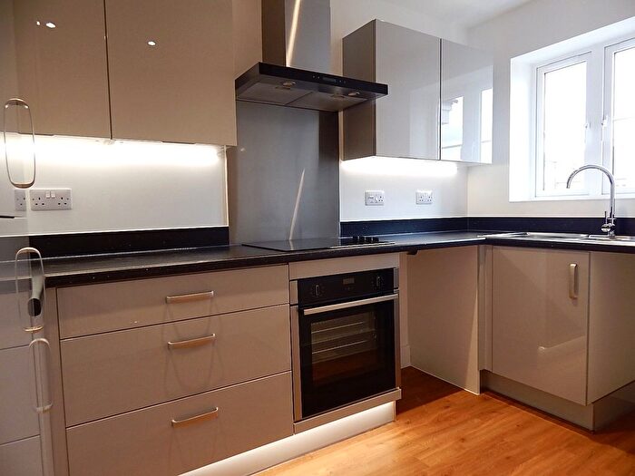 2 Bedroom End Of Terrace House To Rent In Sanderling Close, Barnstaple, Devon, EX32