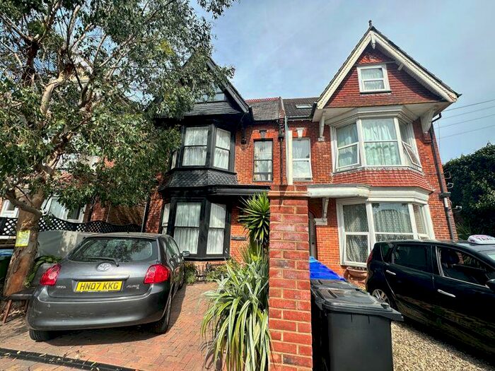 1 Bedroom Apartment To Rent In Aldwick Road, Bognor Regis, PO21