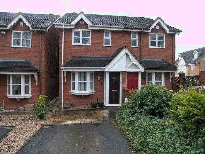 2 Bedroom Property To Rent In Ross, Rowley Regis, B65