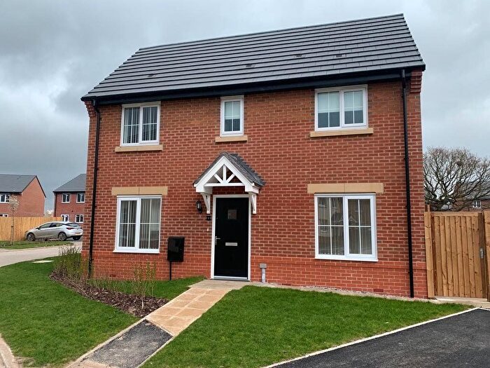 3 Bedroom Semi-Detached House To Rent In George Crawford Road, Crewe, Cheshire, CW1