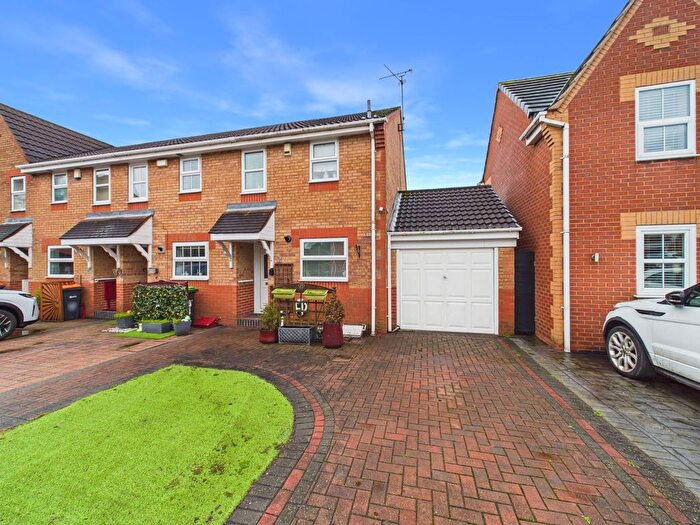 2 Bedroom End Terrace House For Sale In Whilton Close, Sutton In Ashfield, Nottinghamshire, NG17
