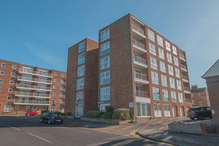 2 Bedroom Flat To Rent In Mckinlay Court, The Parade, Birchington, Kent, CT7