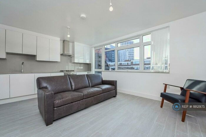 4 Bedroom Terraced House To Rent In Cullum Welch Court, London, N1