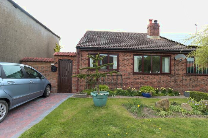2 Bedroom Bungalow For Sale In Bolam Lane, Bempton, YO15