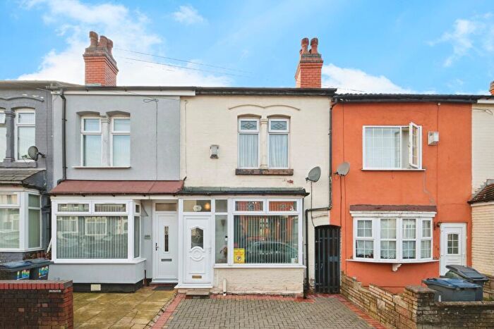 3 Bedroom Terraced House For Sale In Third Avenue, Birmingham, West Midlands, B9
