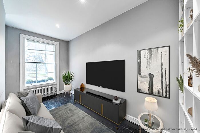 1 Bedroom Flat For Sale In Clapham Common South Side, London, SW4